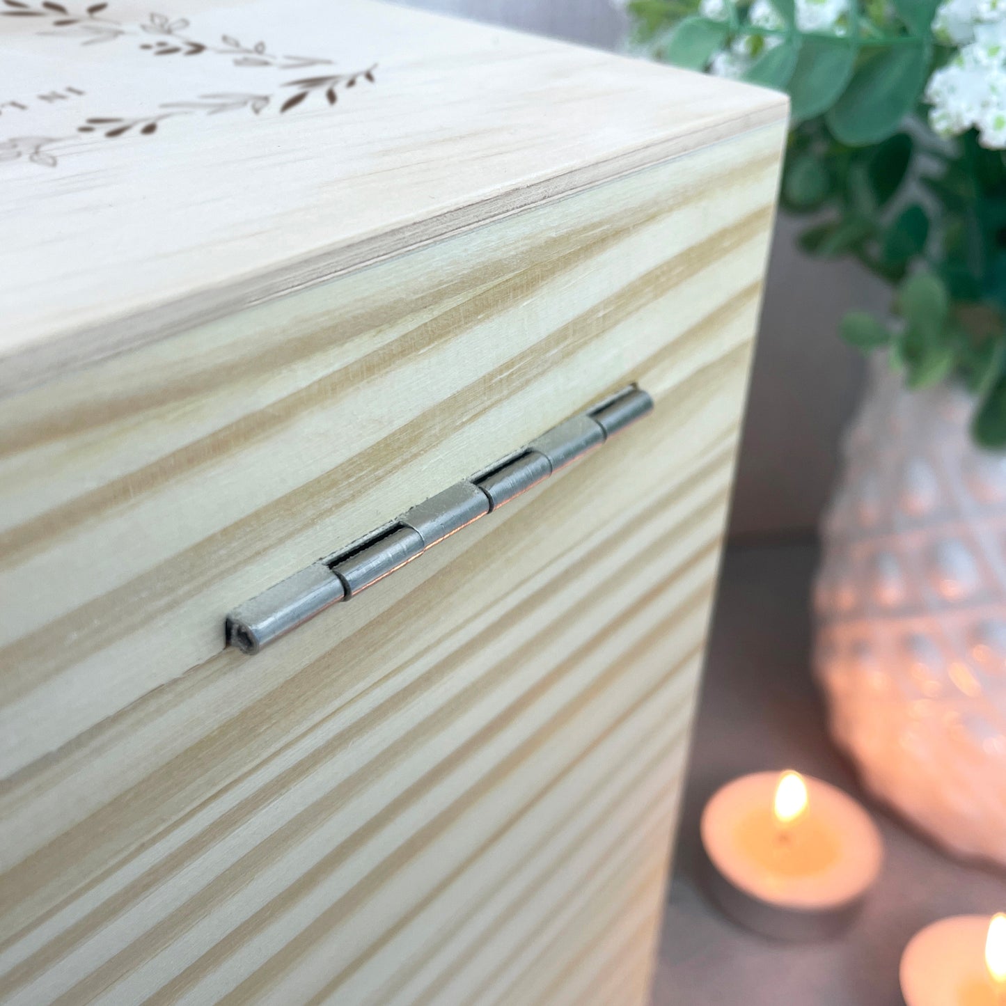 Personalised Pine Wooden One Photo Keepsake Memory Box - 5 Sizes (16cm | 20cm | 26cm | 30cm | 36cm)