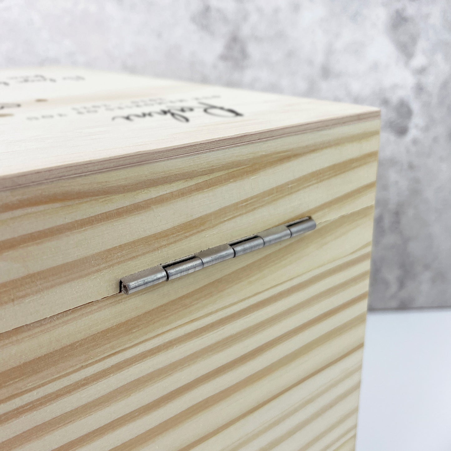 Personalised Large Wooden Pet Memorial Photo Memory Box - 5 Sizes (16cm | 20cm | 26cm | 30cm | 36cm)