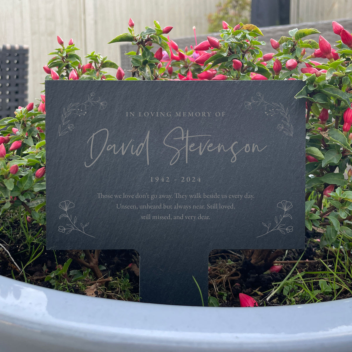 Personalised Large Wreath Memorial Slate Plant Marker