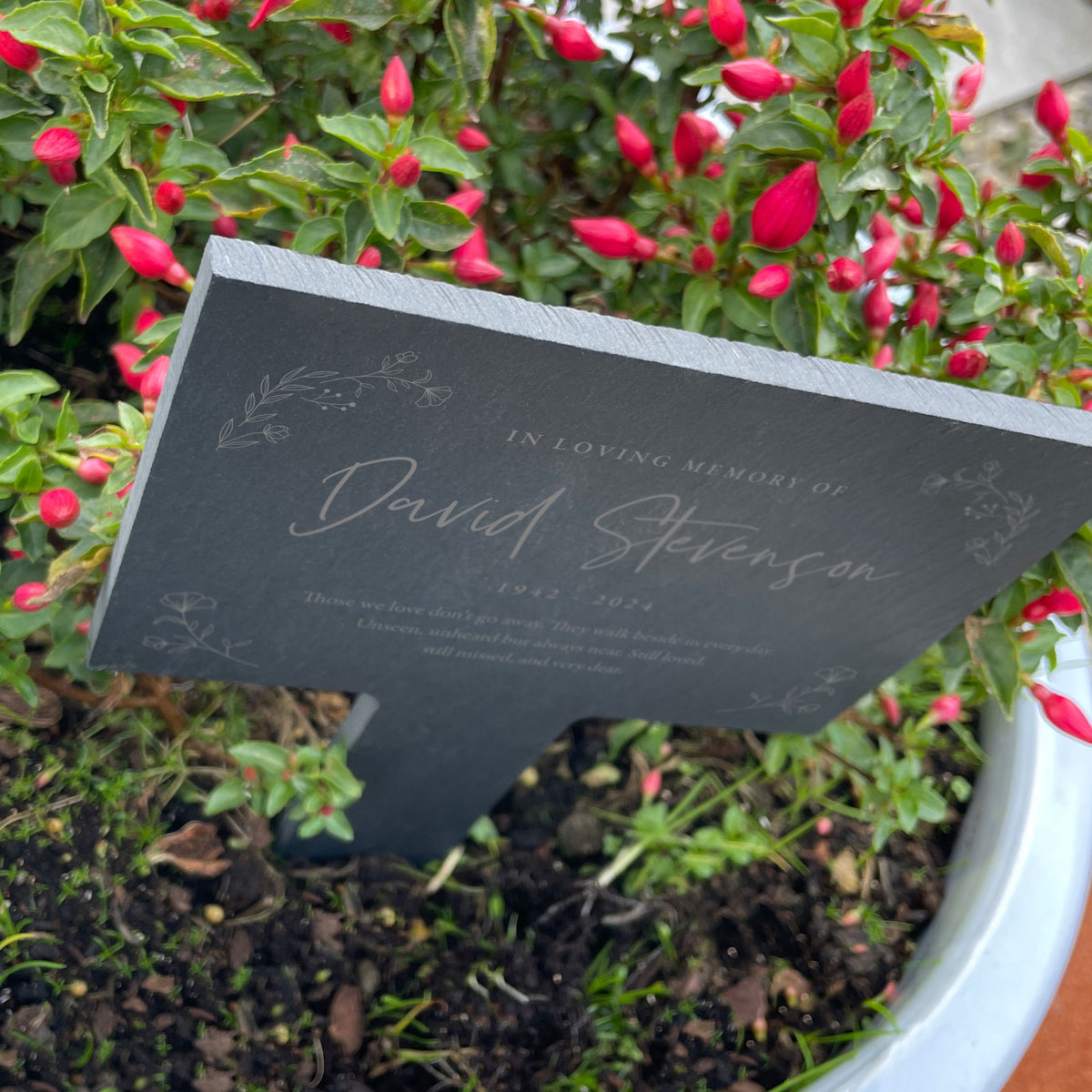 Personalised Large Wreath Memorial Slate Plant Marker