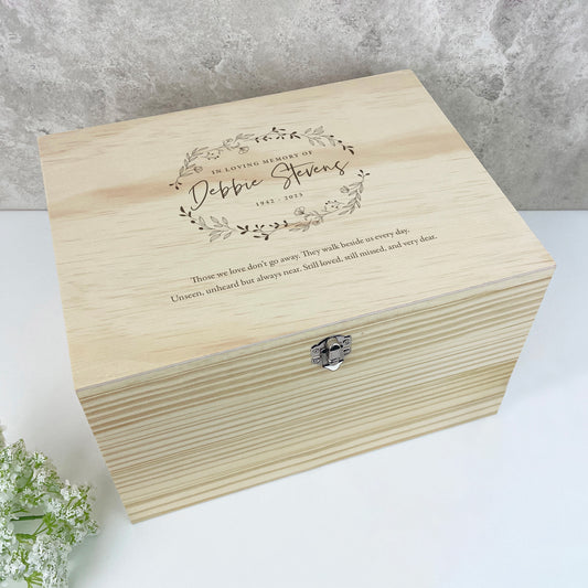 Personalised Pine Wooden Wreath Keepsake Memory Box - 5 Sizes (16cm |20cm | 26cm | 30cm | 36cm)