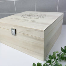 Load image into Gallery viewer, Personalised Luxury Square 28cm Wooden Wreath Keepsake Memory Box