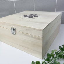 Load image into Gallery viewer, Personalised Wooden Square 28cm Pet Name Memorial Memory Box