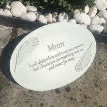 Load image into Gallery viewer, Cream Oval Resin Memorial Plaque - Mum