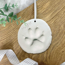 Load image into Gallery viewer, Clay Pet Paw Impression Moulding Kit