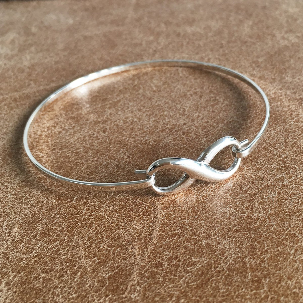 Bangle. Sterling Silver. Infinity Symbol. Comes in Personalised Gift Box